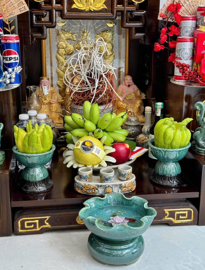 Bát thả hoa tụ lộc Bát Tràng